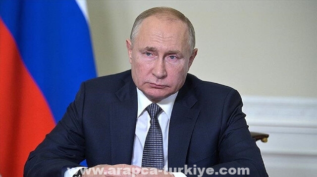 منتدى دافوس يعلن حظر مشاركة بوتين في أنشطته