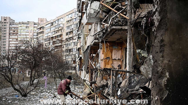 أوكرانيا.. مقتل 9 مدنيين في غارات روسية على مدينة سومي