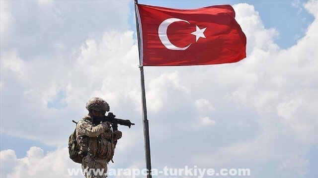استسلام عنصرين من إرهابيي "بي كا كا" للأمن التركي