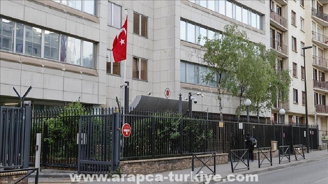 أنصار "بي كا كا" يعتدون على القنصلية التركية بباريس