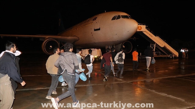 تركيا تعيد 103 مهاجرين إلى أفغانستان