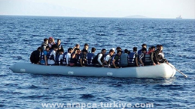 إنقاذ 5 مهاجرين غربي تركيا