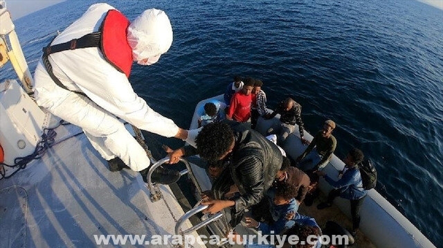 تركيا تنقذ 81 مهاجرا في بحر إيجة