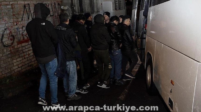 ضبط 17 مهاجرا غير نظامي شرقي تركيا