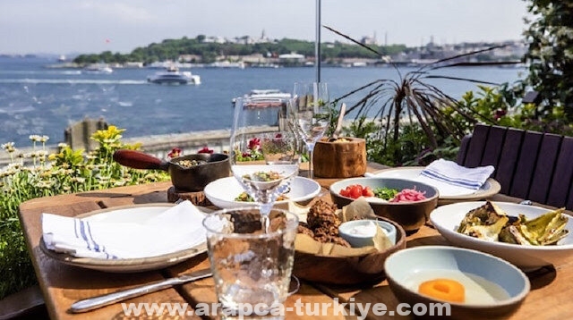 مطاعم السمك التركية.. وجبات تفتح شهية الزوار