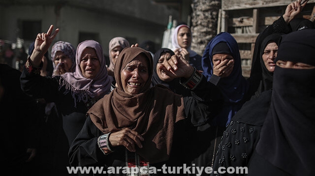 الطفلة ليان.. غارة إسرائيلية تخمد صوتها وتقطع رحلتها لشاطئ غزة