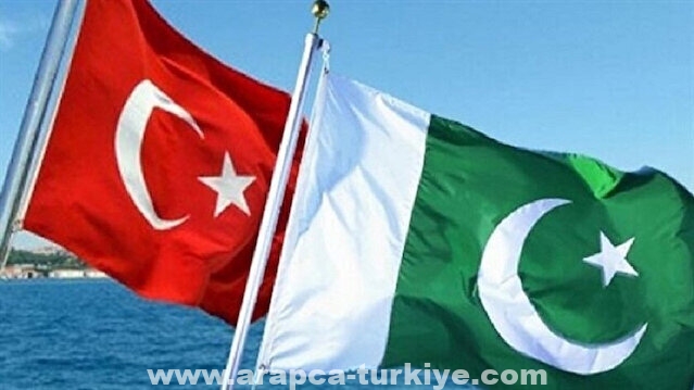 تركيا وباكستان توقعان اتفاقية لرفع المبادلات التجارية إلى 5 مليارات دولار