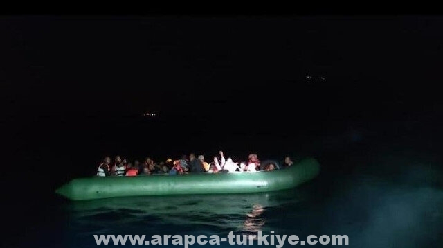 تركيا.. إنقاذ مهاجرين من الغرق وضبط آخرين لدى عبورهم الحدود