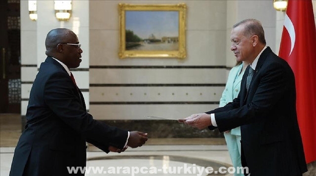 أردوغان يتسلم أوراق اعتماد سفراء عدة دول لدى أنقرة