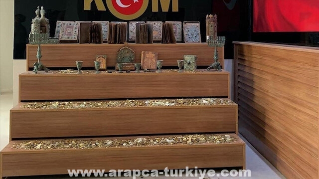 ضبط عشرات آلاف القطع النقدية الذهبية شرقي تركيا