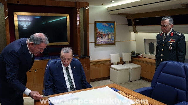 مشاهد إيعاز أردوغان بتنفيذ عملية "المخلب – السيف" الجوية