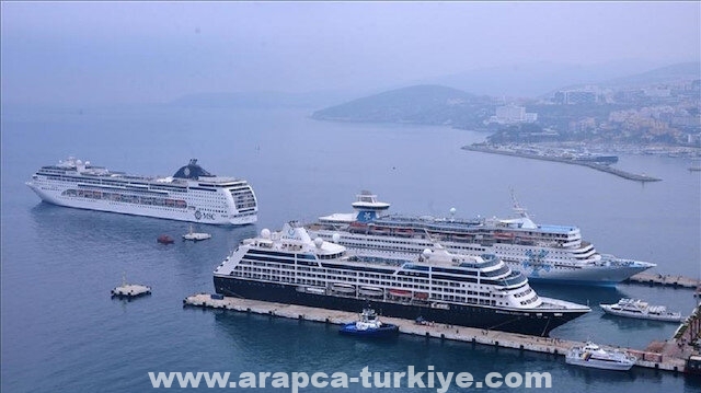 الموانئ التركية تستقبل 907 سفن فندقية في 10 أشهر
