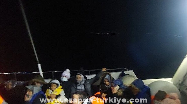 إنقاذ 34 مهاجرا غربي تركيا