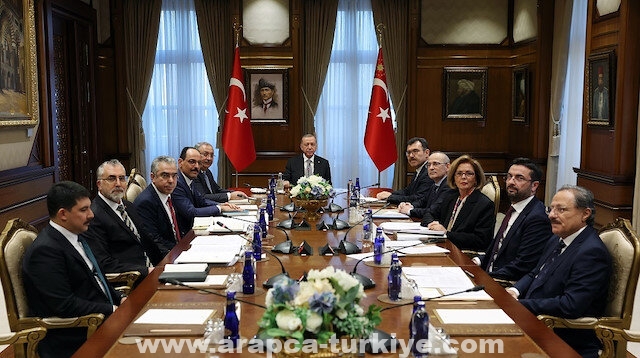 تركيا.. أردوغان يجتمع مع اللجنة السياسية في الرئاسة