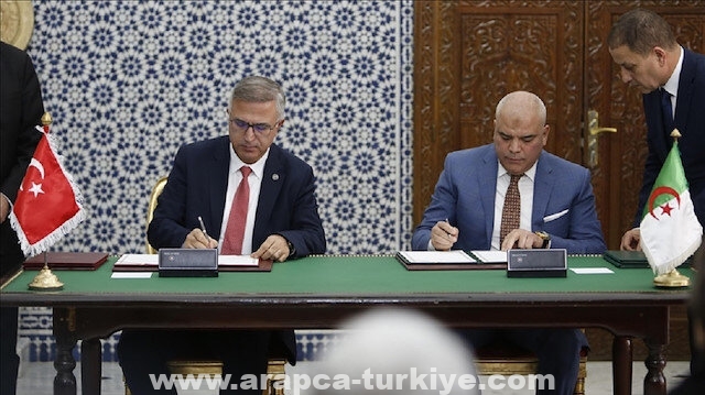 تركيا والجزائر توقعان اتفاقية تعاون في مجال القضاء