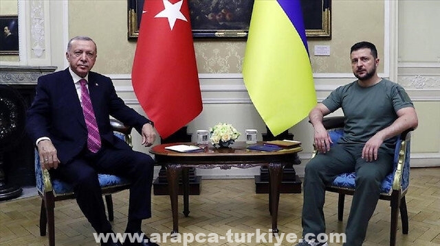 أردوغان يعزي زيلينسكي في ضحايا تحطم المروحية