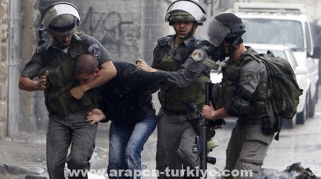 شرطة الاحتلال الإسرائيلي تعلن حالة التأهب وتعتقل 42 فلسطينيا