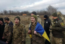 أوكرانيا تعلن استعادة 116 أسيرا في عملية تبادل مع روسيا