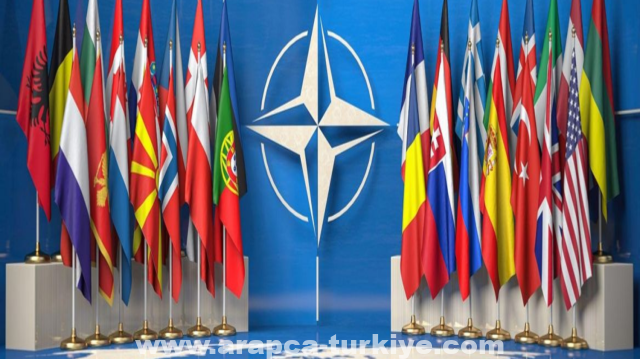 "الناتو" ينتقد قرار موسكو "الخطير" بتخزين أسلحة نووية في بيلاروسيا