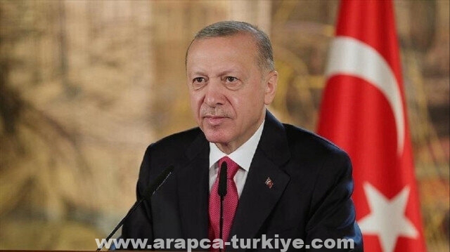 أردوغان يحيي ذكرى شهداء معارك جناق قلعة البرية