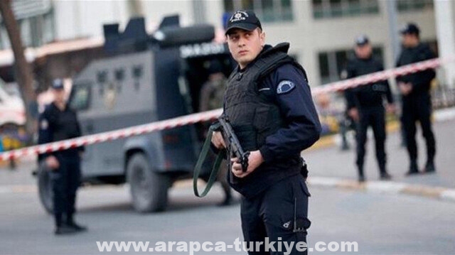 الشرطة التركية تضبط 5 أشخاص بشبهة الانتماء لتنظيمات إرهابية