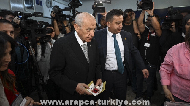الانتخابات التركية.. زعيم "الحركة القومية" يدلي بصوته