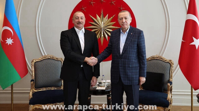 أردوغان وعلييف يتبادلان التهاني بعيد الأضحى