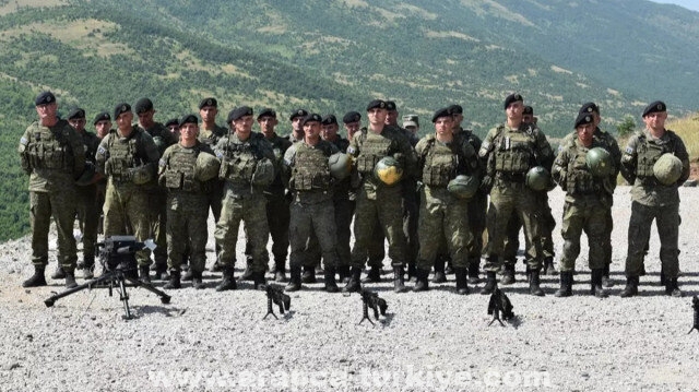 الجيش التركي يدرب قوات أمن كوسوفو على استخدام أسلحة المشاة