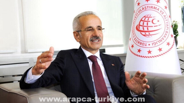 وزير النقل التركي يلتقي نظيره من غينيا الاستوائية