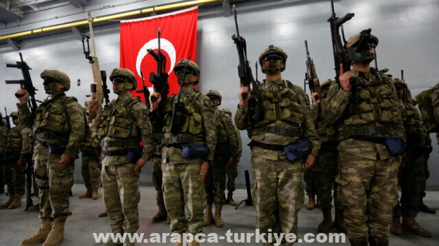 تركيا تعلن عودة قوات لها من كوسوفو
