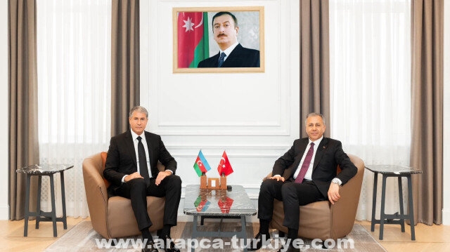 وزير الداخلية التركي يلتقي نظيره الأذربيجاني