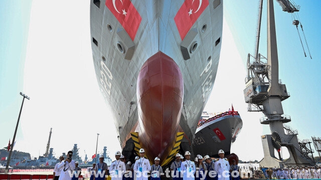 إسطنبول تشهد مراسم تسليم سفينة حربية لباكستان