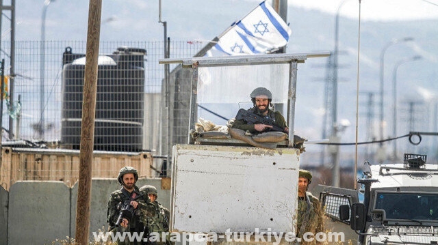 الاحتلال الإسرائيلي يفرض إغلاقا شاملا على الضفة الغربية