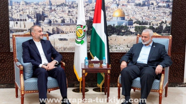 وزير الخارجية الإيراني يبحث مع هنية تطورات فلسطين