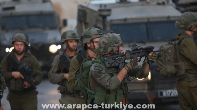 الضفة.. جيش الاحتلال الإسرائيلي يقتحم قلقيلية ويقتل فلسطينيا