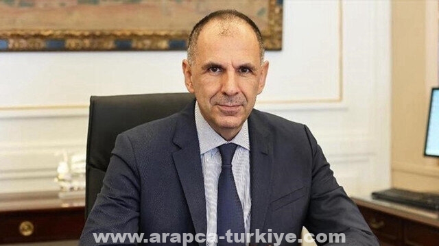 وزير خارجية اليونان: على أثينا وأنقرة تنحية خلافاتهما جانبا