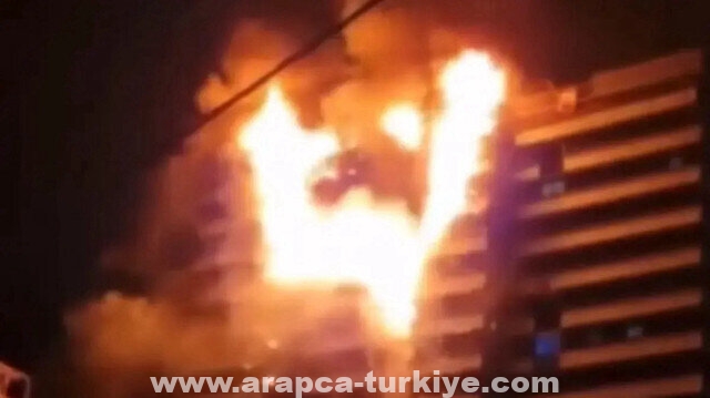 اندلاع حريق هائل بمستشفى خاص في طهران