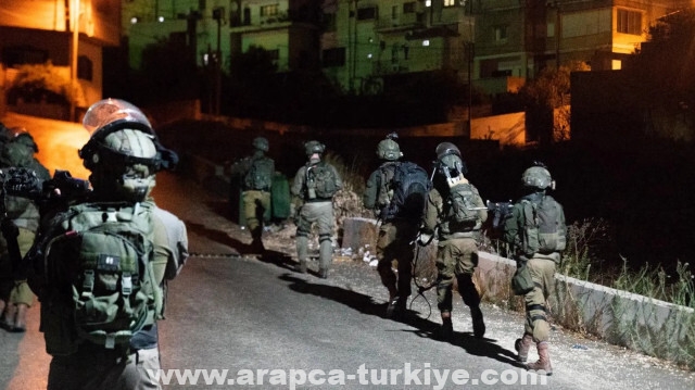 جيش الاحتلال الإسرائيلي يقتحم مدينة جنين ويصيب فلسطينيين اثنين