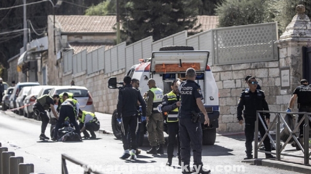 إصابة إسرائيليين اثنين في عملية طعن بالنقب و"تحييد" المنفذ