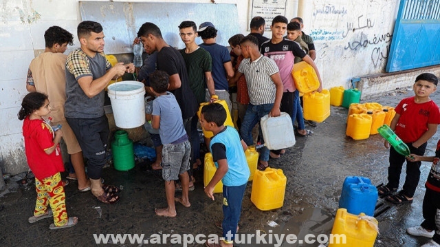 من ملفات الحرب.. مليونا غزي يبحثون عن شربة ماء