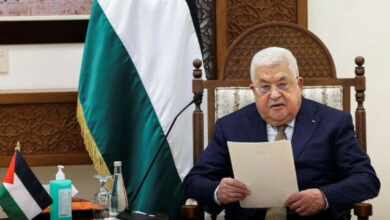 عباس يصدر مرسوما باعتماد تشكيلة الحكومة الفلسطينية الجديدة