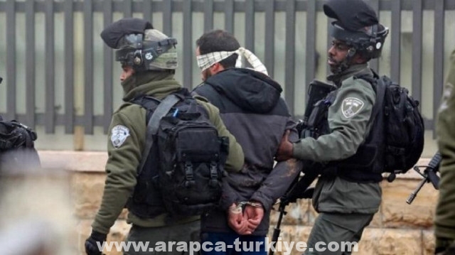 الضفة.. ارتفاع عدد المعتقلين الفلسطينيين إلى 8340 منذ 7 أكتوبر