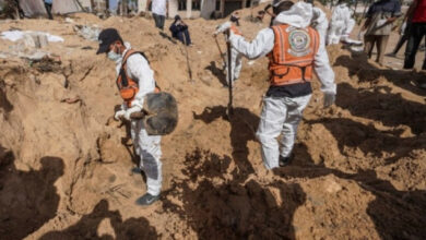 صحة غزة: عثرنا على 80 جثة في 3 مقابر جماعية بساحات مجمع الشفاء
