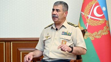 وزير دفاع أذربيجان: الصناعات الدفاعية التركية تتطور بسرعة