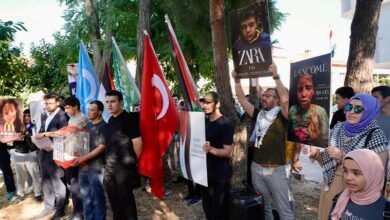 إسطنبول.. مظاهرة تندد بممارسات الحكومة الطاجيكية ضد المسلمين